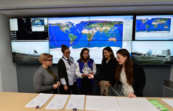 Выставка Молодежного космического центра